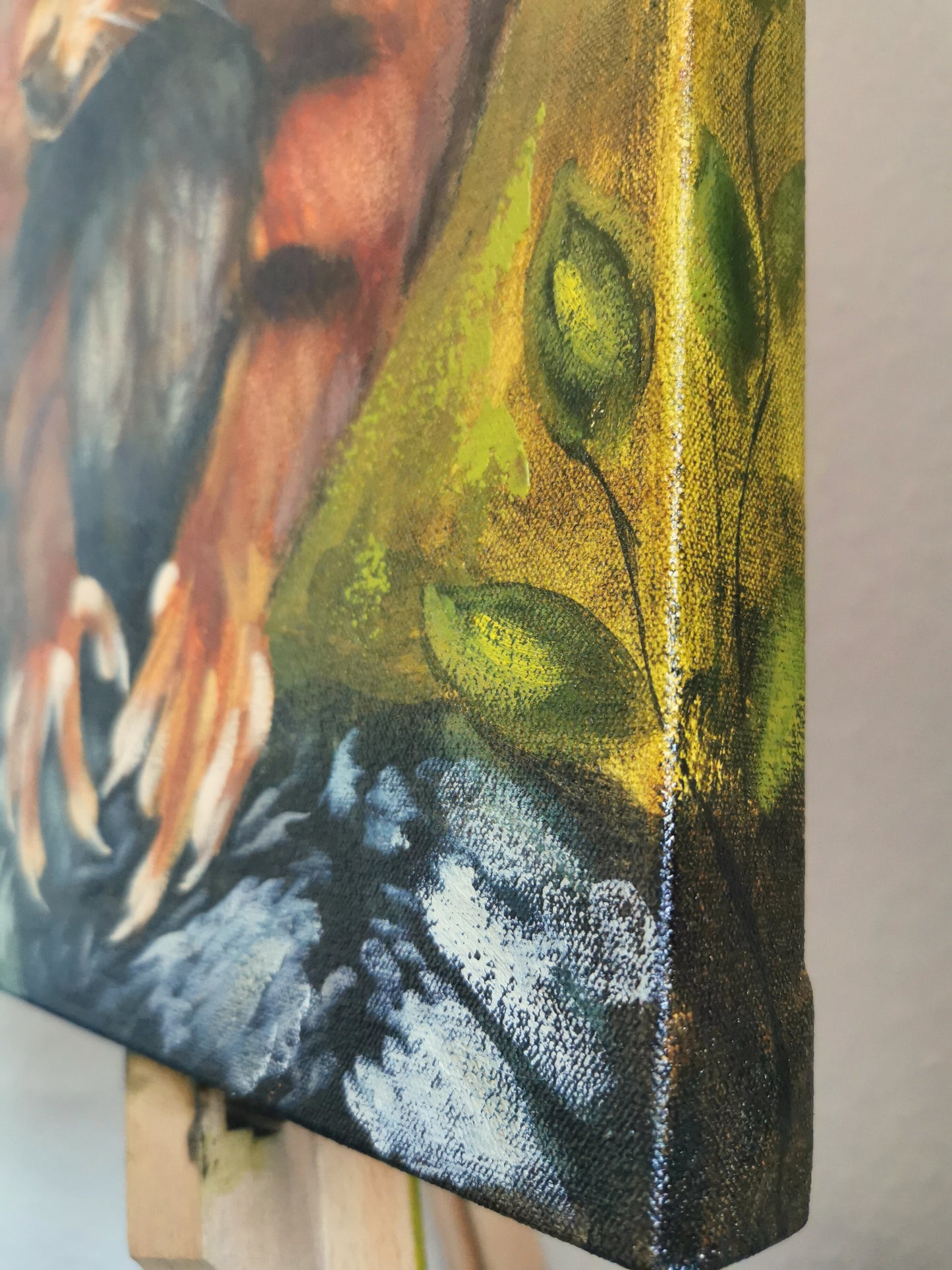 edge of a painting wrapped canvas